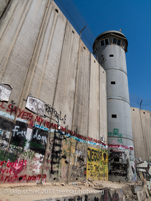 Palestine-Bethlehem-checkpoint-3981