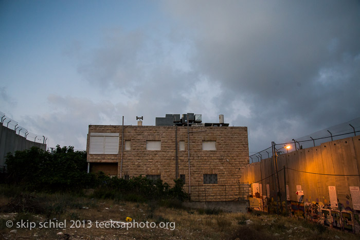 Palestine-Bethlehem-checkpoint-6401