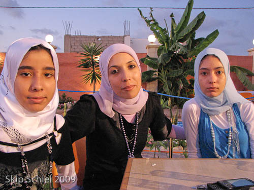 Female-Palestine-1106