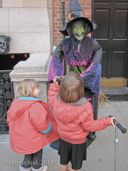 New York-Halloween-1939