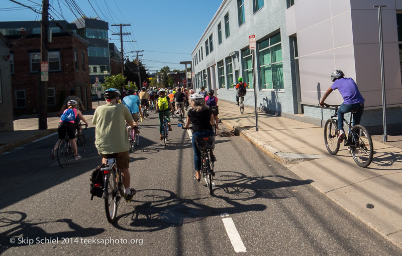 Group bicycle ride-Cambridge-7771