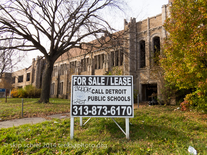 Detroit-buildings-8847