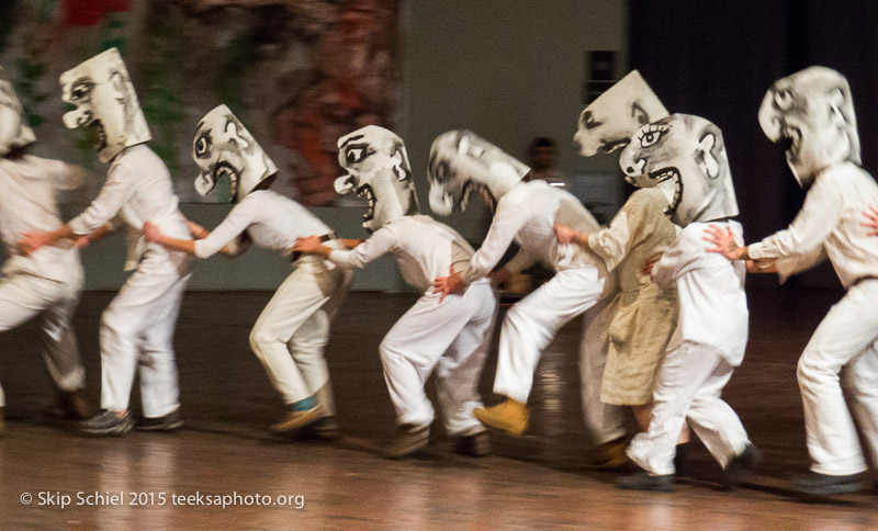 Bread and Puppet Theater-Boycott-0512