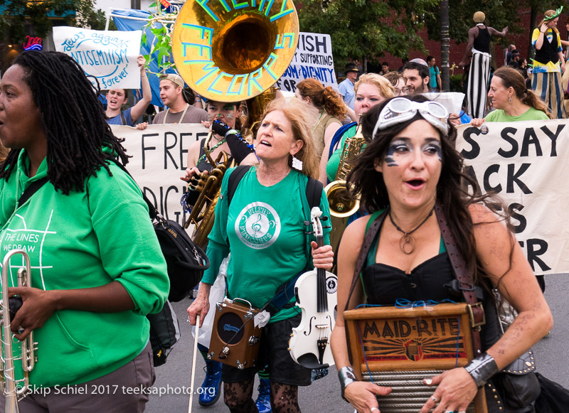 Honk-activist street band-IMG_8259