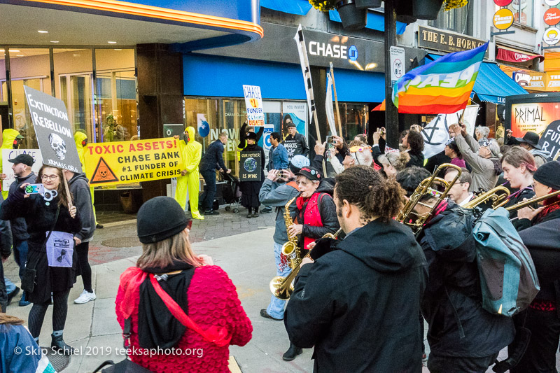 XR-Extinction Rebellion-Boston-Schiel-IMG_1385