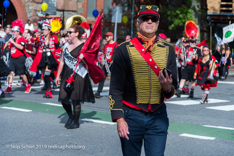 Honk parade-Cambridge-Street band_DSC5080