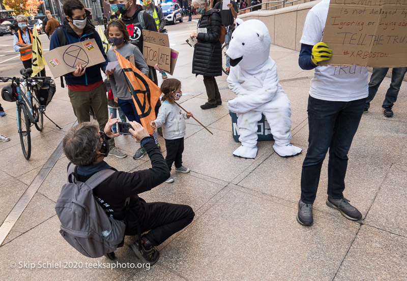 Extinction Rebllion-Boston-climate-Schiel-IMG_5050