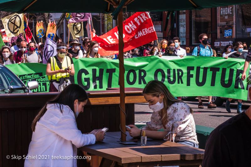 Extinction Rebellion-Boston-Earth Day-Skip Schiel Copyright-IMG_6816