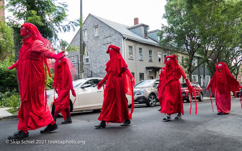 Extinction Rebellion-GreenRoots-Eversource-Teeksa-IMG_7871