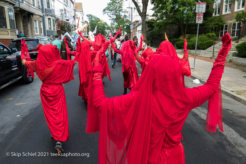 Extinction Rebellion-GreenRoots-Eversource-Teeksa-IMG_7873