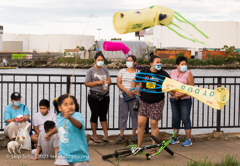 Extinction Rebellion-GreenRoots-Eversource-Teeksa-IMG_7935