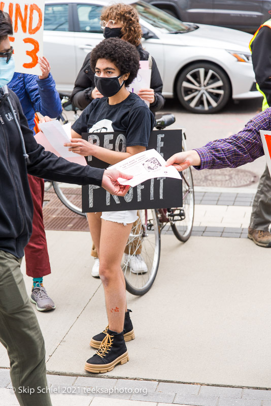 Extinction Rebellion-Boston-oil pipeline-Skip Schiel Copyright-_DSC5418