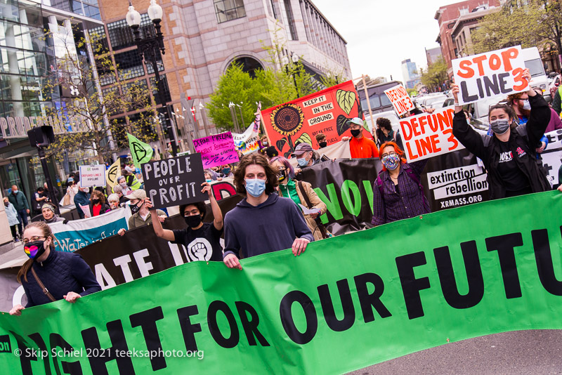 Extinction Rebellion-Boston-oil pipeline-Skip Schiel Copyright-_DSC5451