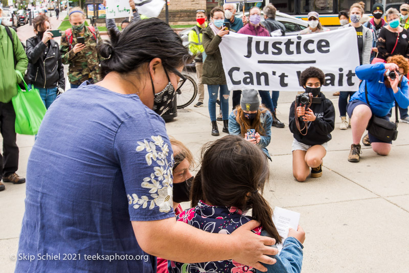 Extinction Rebellion-Boston-oil pipeline-Skip Schiel Copyright-_DSC5524