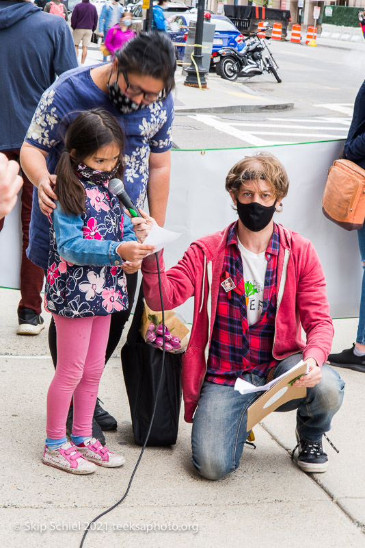 Extinction Rebellion-Boston-oil pipeline-Skip Schiel Copyright-_DSC5529