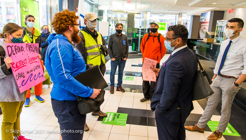 Extinction Rebellion-Boston-oil pipeline-Skip Schiel Copyright-_DSC5588