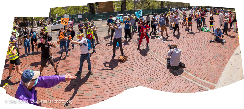 Extinction Rebellion-Boston-Earth Day-Skip Schiel Copyright-IMG_6655-Pano