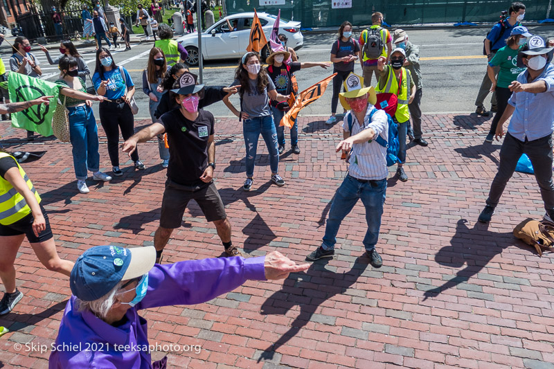 Extinction Rebellion-Boston-Earth Day-Skip Schiel Copyright-IMG_6657