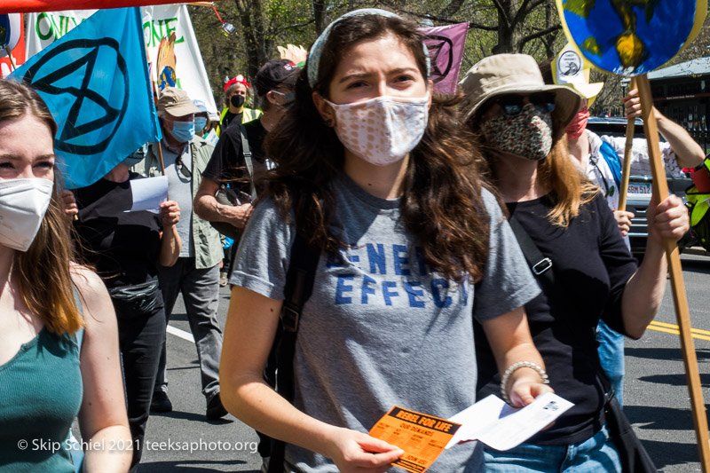 Extinction Rebellion-Boston-Earth Day-Skip Schiel Copyright-IMG_6698