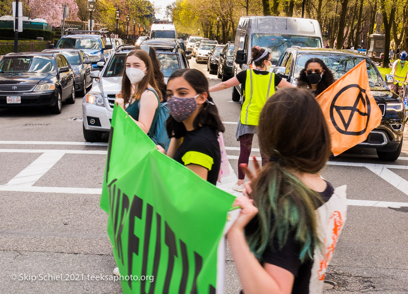 Extinction Rebellion-Boston-Earth Day-Skip Schiel Copyright-IMG_6741