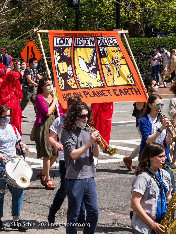 Extinction Rebellion-Boston-Earth Day-Skip Schiel Copyright-IMG_6759