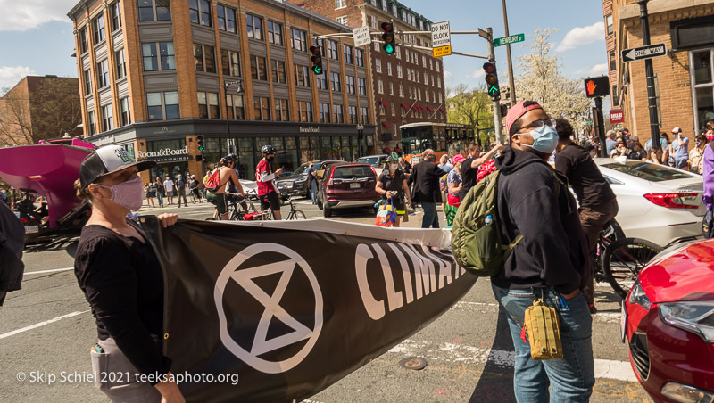 Extinction Rebellion-Boston-Earth Day-Skip Schiel Copyright-IMG_6847