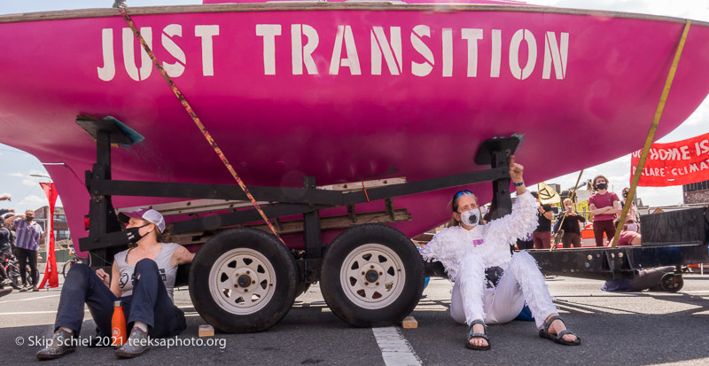 Extinction Rebellion-Boston-Earth Day-Skip Schiel Copyright-IMG_6875-Edit