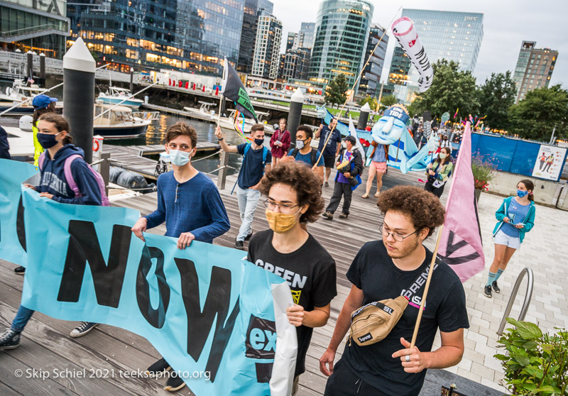 Extinction Rebellion-Seaport-Boston-Teeksa-Converted_SST0555