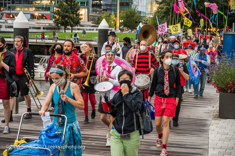 Extinction Rebellion-Seaport-Boston-Teeksa-Converted_SST0571