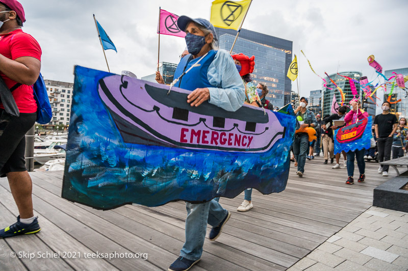 Extinction Rebellion-Seaport-Boston-Teeksa-Converted_SST0578