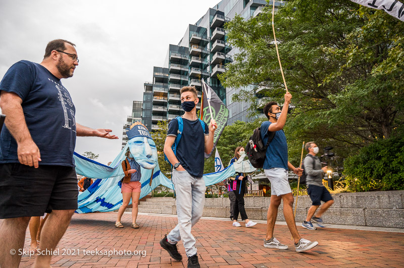 Extinction Rebellion-Seaport-Boston-Teeksa-Converted_SST0616