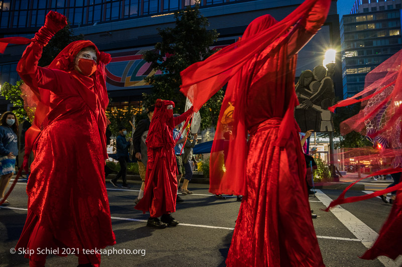 Extinction Rebellion-Seaport-Boston-Teeksa-Converted_SST0692