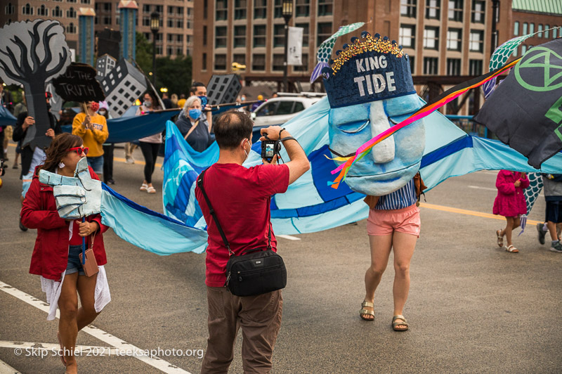 Extinction Rebellion-Seaport-Boston-Teeksa-Converted_SST0385