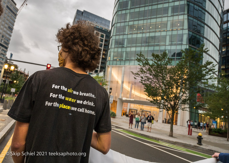 Extinction Rebellion-Seaport-Boston-Teeksa-Converted_SST0474