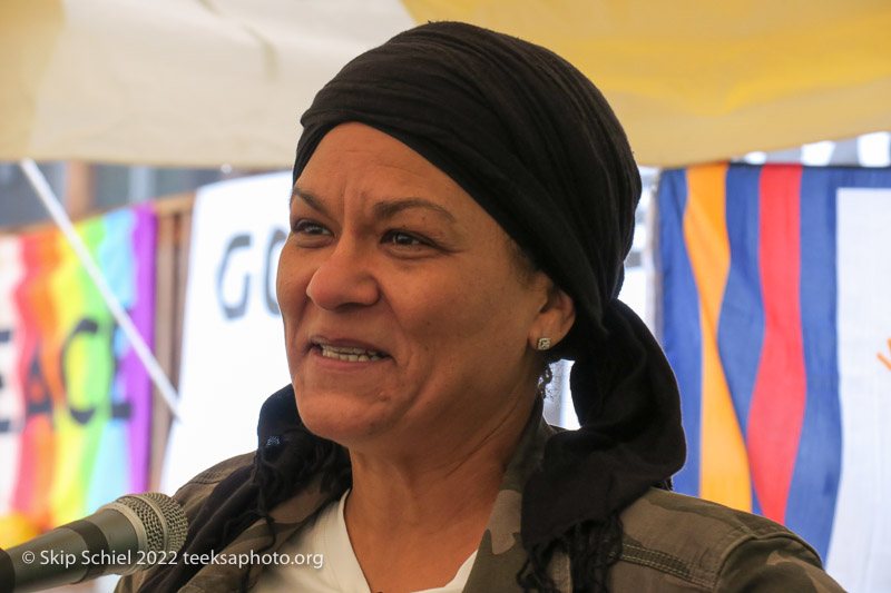Agape-Francis Day-Teeksa-Schiel_IMG_1838