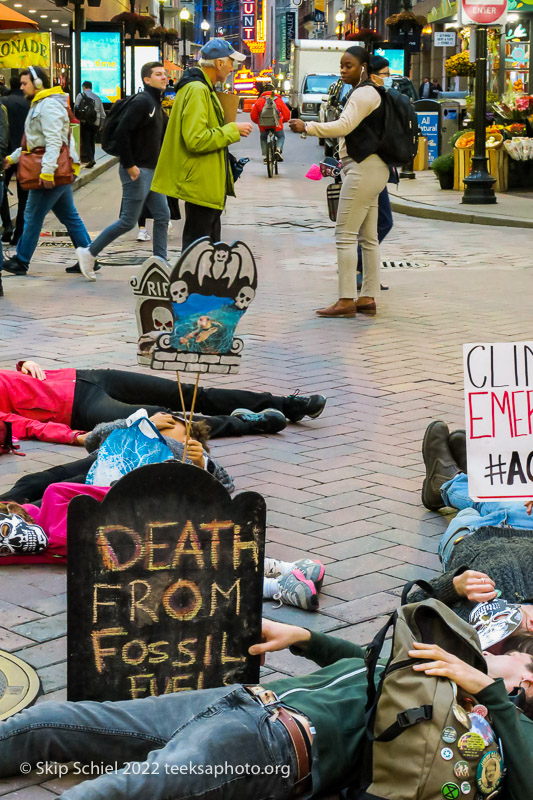 Extinction Rebellion-Skip Schiel Copyright_IMG_2312