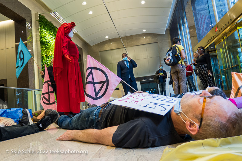 Extinction Rebellion-Die in-Boston-Teeksa-Skip Schiel_ IMG_0065