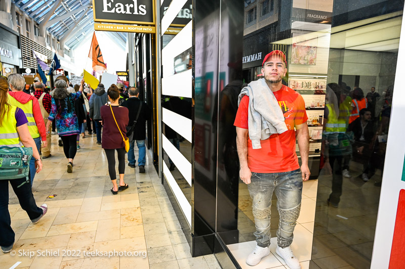 Extinction Rebelllion-Earth Day-parade__SST1834