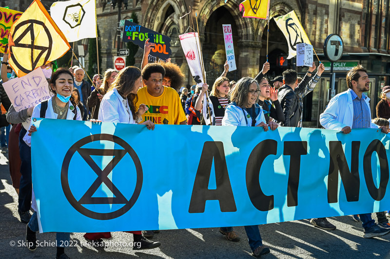 Extinction Rebelllion-Earth Day-parade__SST1918
