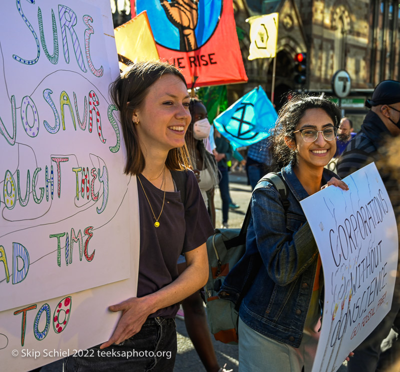 Extinction Rebelllion-Earth Day-parade__SST1922