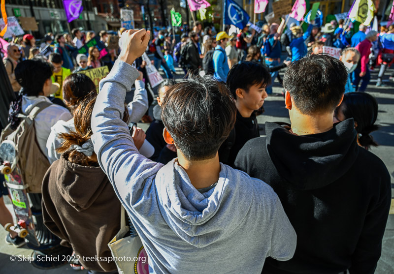 Extinction Rebelllion-Earth Day-parade__SST1965